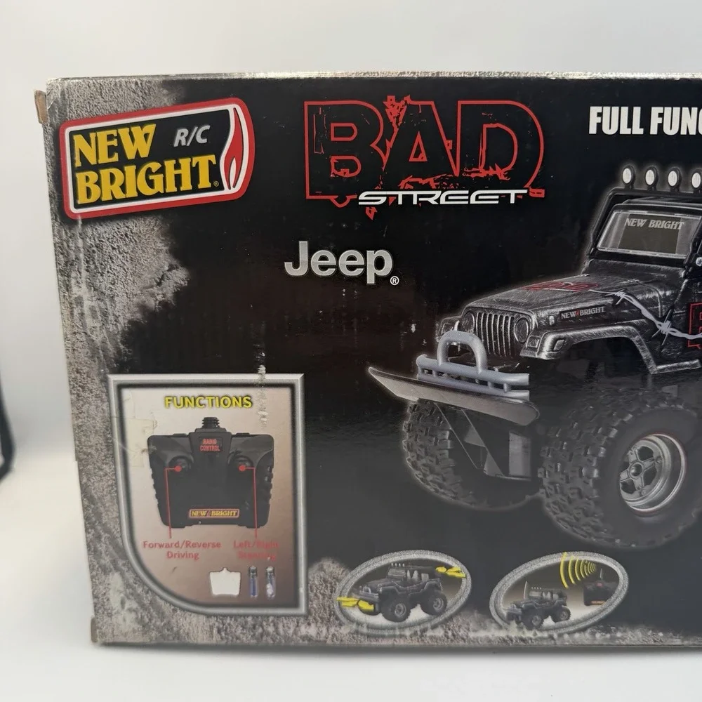 Vintage 2011 New Bright Bad Street Jeep Wrangler R/C New Open Box